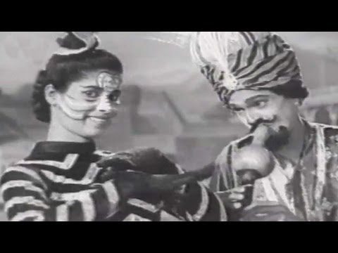 Aashiqon Ne Husn Ko - Song Cover Image