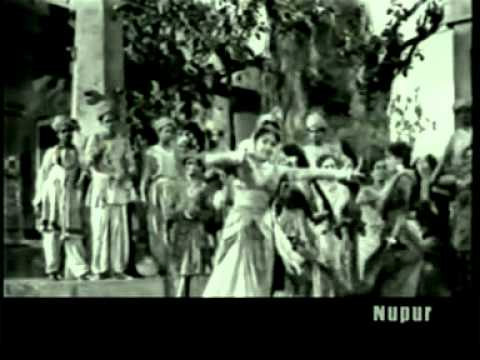 Bachke Gori - Song Cover Image