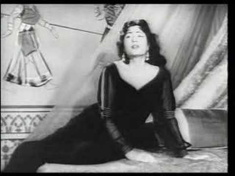 Khushiyon Ko Lootkar Yahaan - Song Cover Image