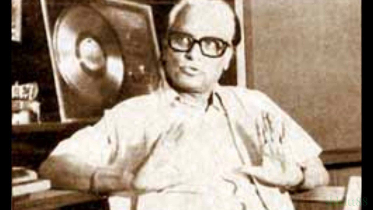 Sundar Hoon Sakhi Pag - Song Cover Image