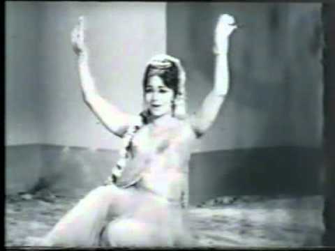 Nazaro Se Mil Ke - Song Cover Image