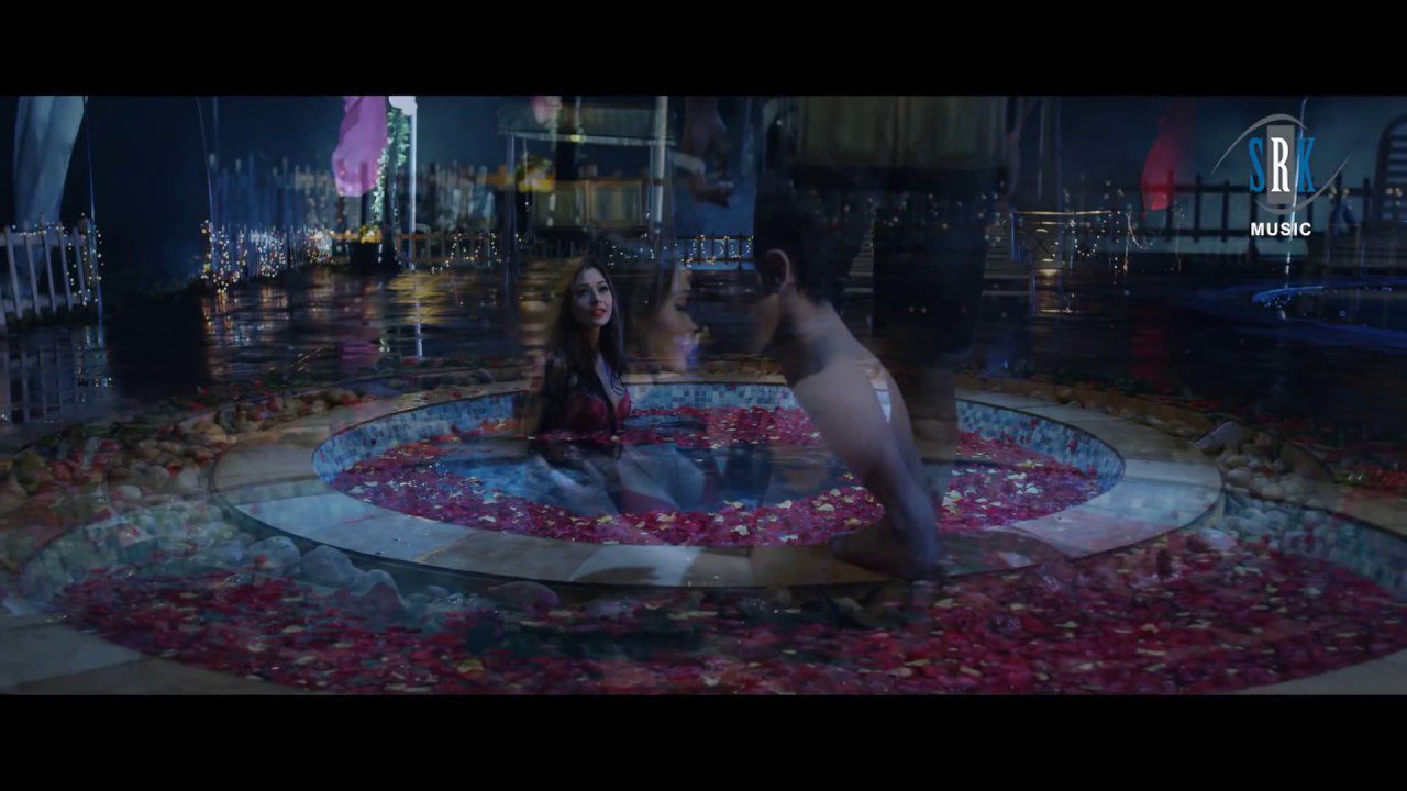 Labon Se Labon Ki Mulakaat Hai - Song Cover Image