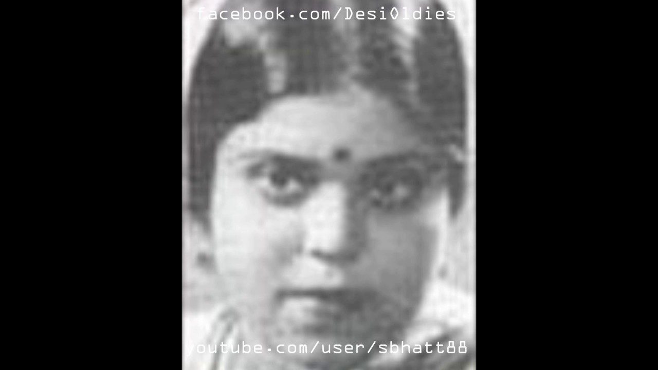 Kis Ki Aamad Ka Yoon - Song Cover Image