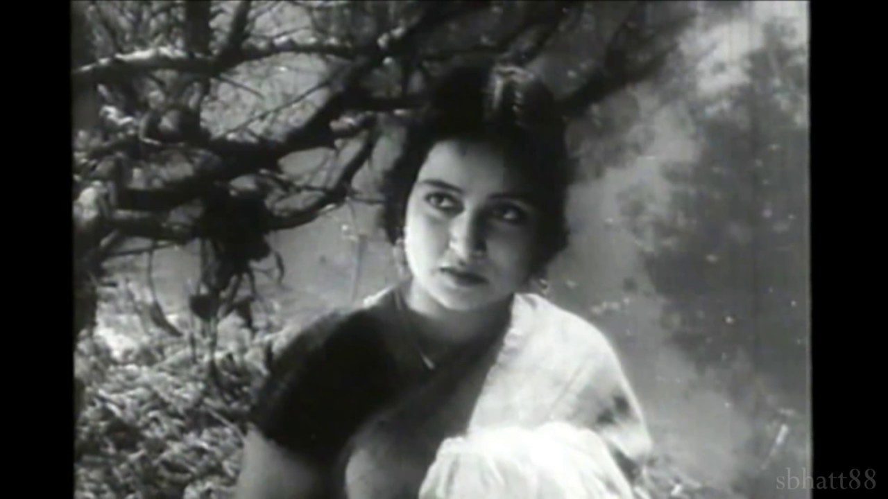 Ek Thhi Toti Ek Thha Tota - Song Cover Image