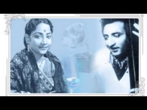 Chamkat Damkat Damini - Song Cover Image