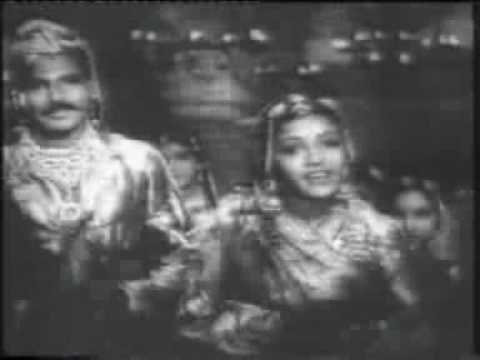 Girdhar Gopala Bala - Song Cover Image