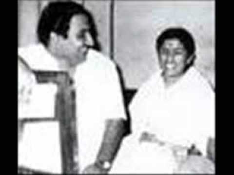 Kadam Kadam Pe Bahaaren - Song Cover Image