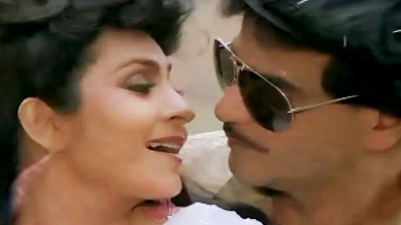 Maine Pehli Baar Jise Pyar Kiya - Song Cover Image