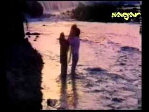 Aa Gaya Sapna Koi - Song Cover Image