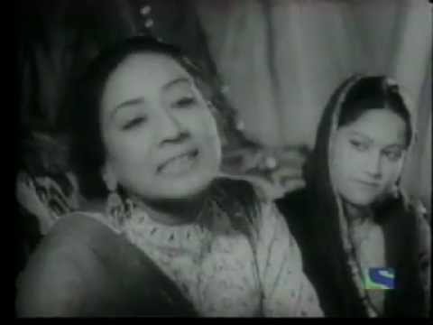 Meri Banri Ki God Hari - Song Cover Image