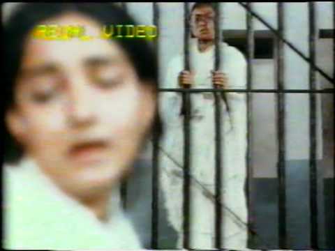 Nanhe Munne Raja Ko - Song Cover Image