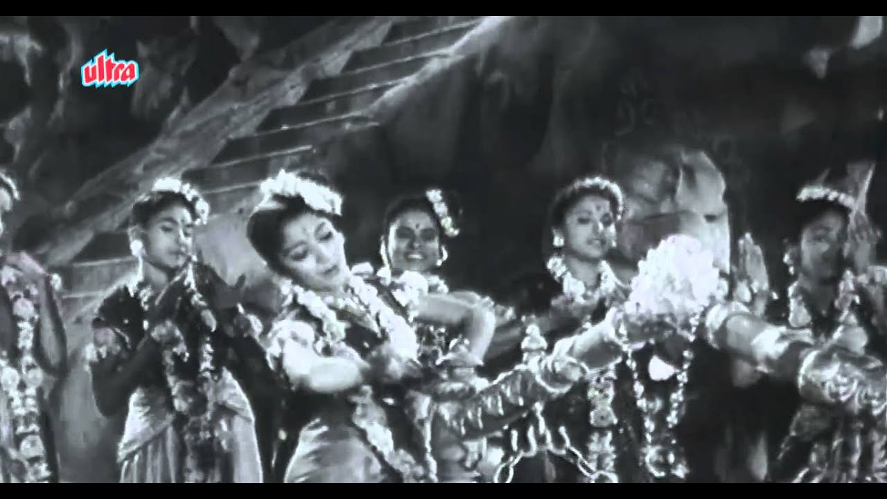 Taaro Ke Paalne Mein Jhule - Song Cover Image
