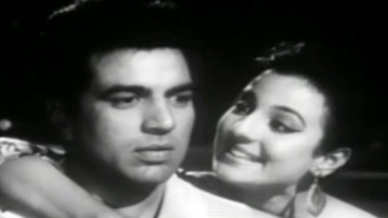 Koi Kahde Kahde - Song Cover Image