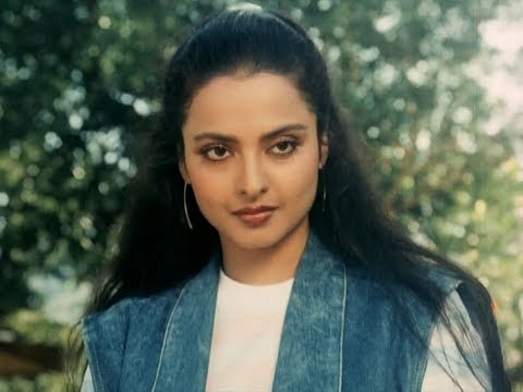 Chanda Dekhe Chanda - Song Cover Image