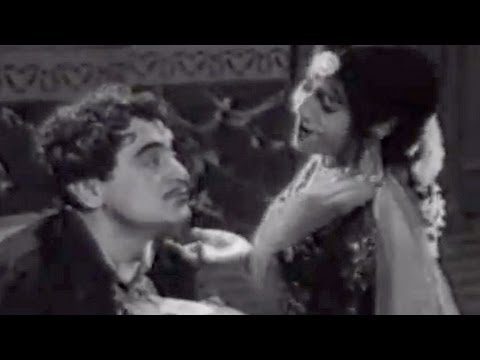 Tohre Nayanva Me - Song Cover Image