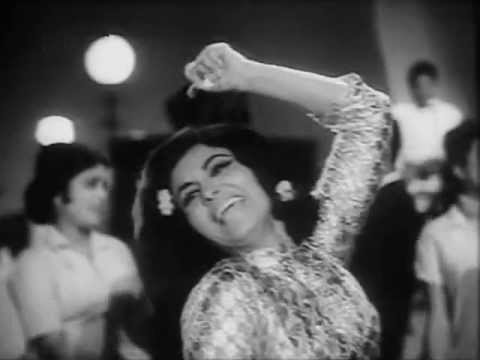 Nikolasa Mere Sang Jhum Le Zara - Song Cover Image