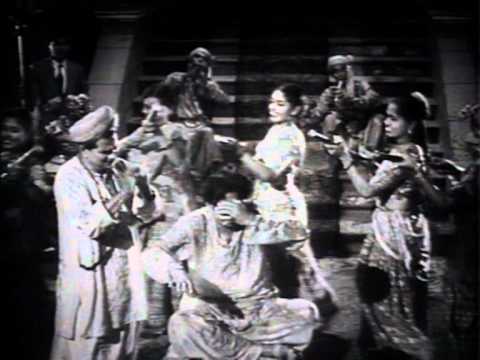 Holi Hai Holi Hai Sakhi - Song Cover Image