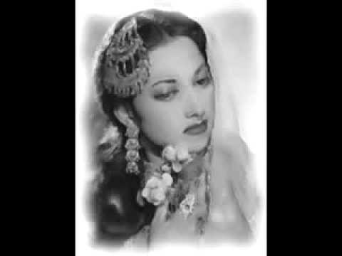 Kyon Khel Preet Ka Kheli - Song Cover Image