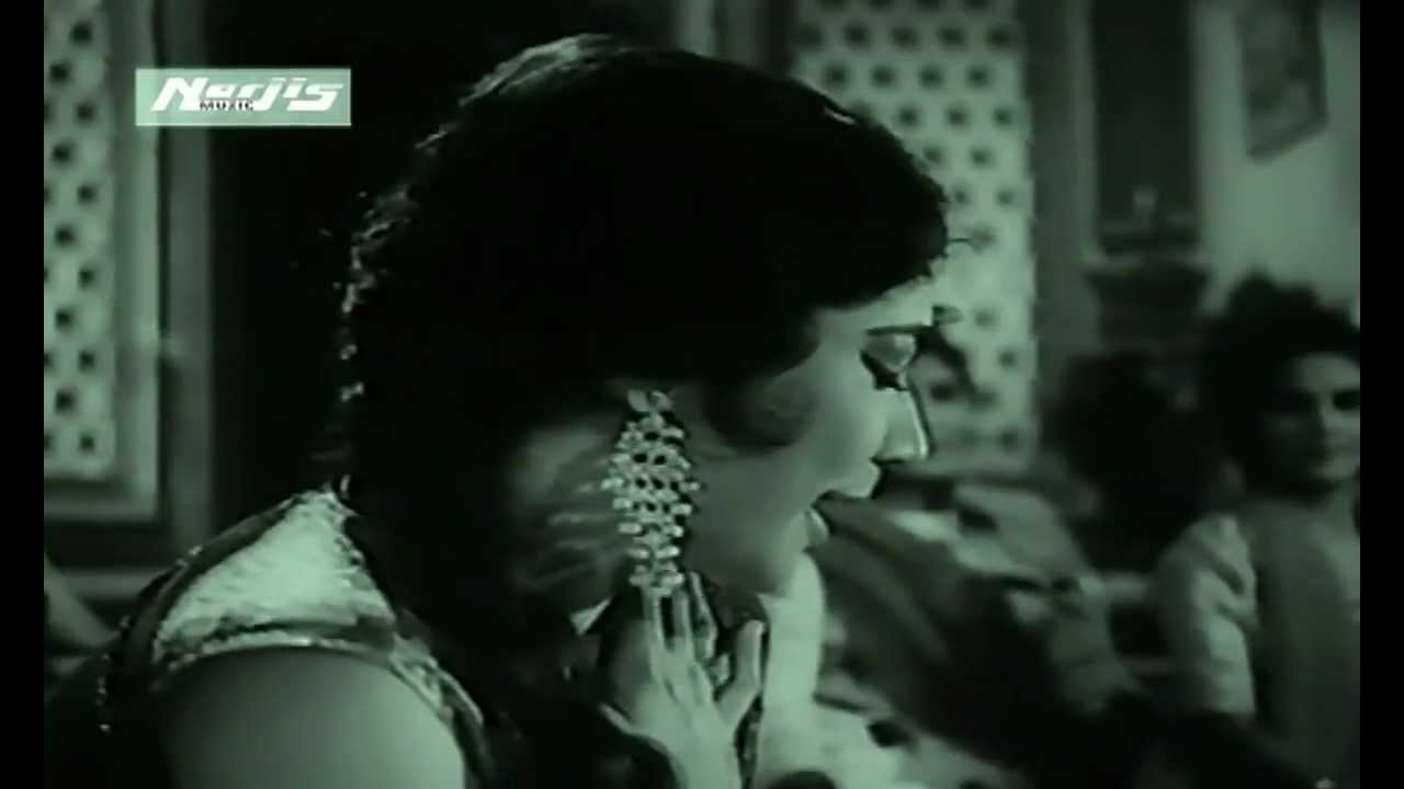 Unse Nazrein Mili - Song Cover Image