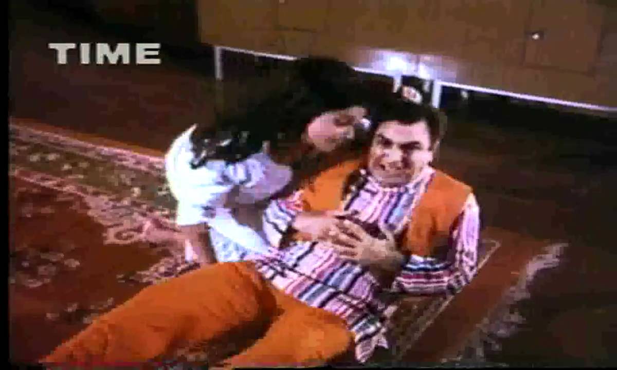 Mai To Pani Piya Tha - Song Cover Image