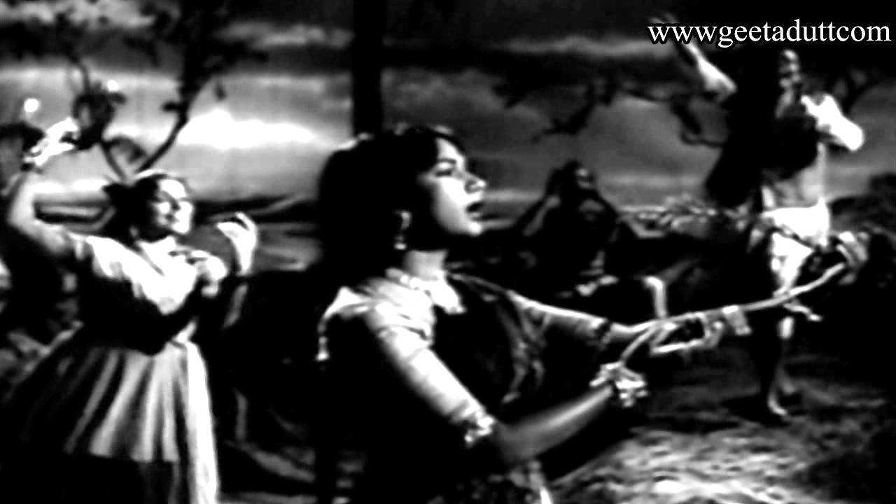 Gham Nahin Kar Muskura - Song Cover Image