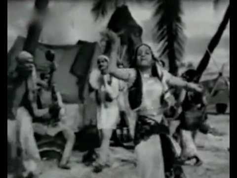 Mere Ghunghar Waale Baal - Song Cover Image
