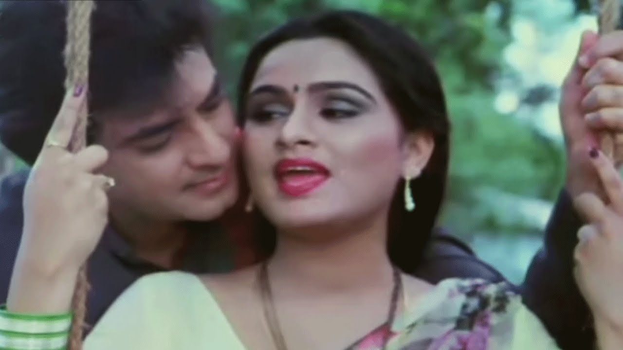 Kya Suraj Amber Ko - Song Cover Image