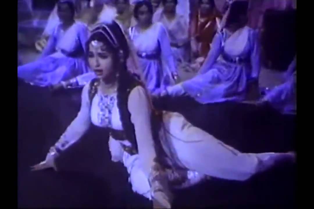 Kisi Se Na Kehna - Song Cover Image