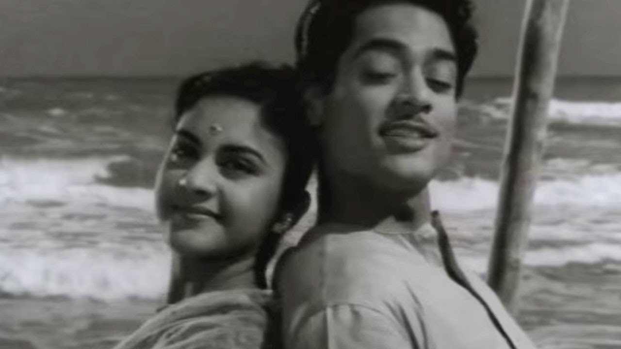 Khwab Mein Kahan Milogi - Song Cover Image