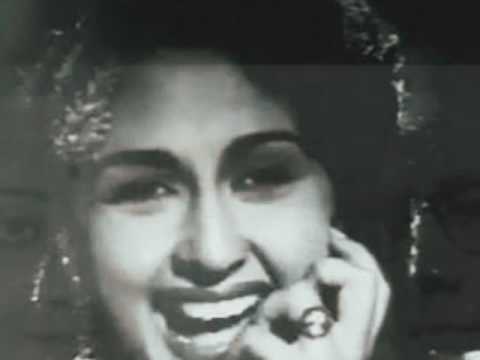 Yeh Mast Nazar Shokh Ada - Song Cover Image