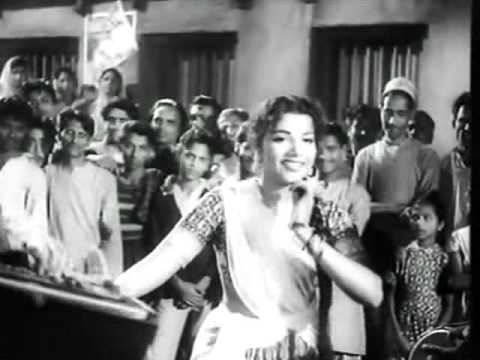 Gora Badan Mora Umariya - Song Cover Image