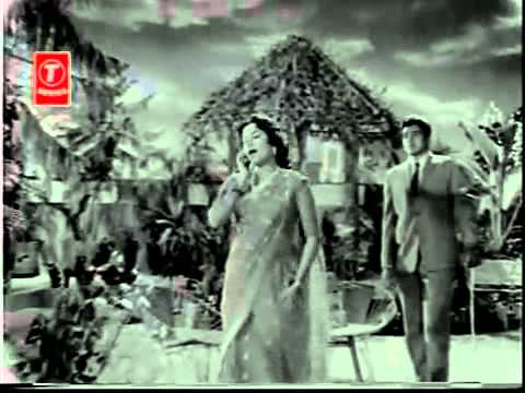 Koi Aane Wala Hai Chand - Song Cover Image