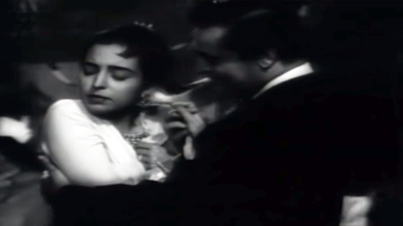 Aaj Yeh Meri Zindagi - Song Cover Image