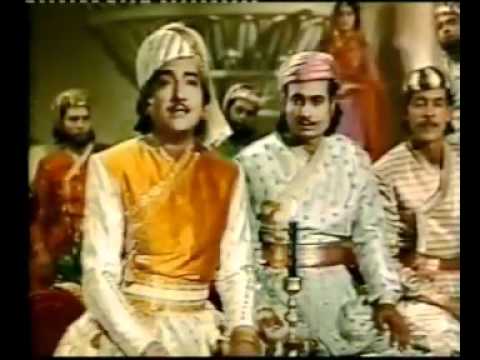 Kisi Ki Yaad Mein - Song Cover Image