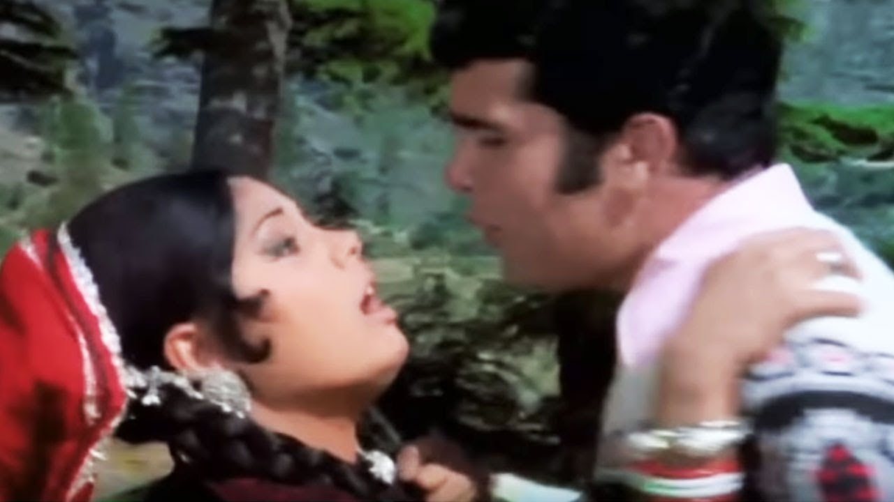 O Nakhrewali - Song Cover Image