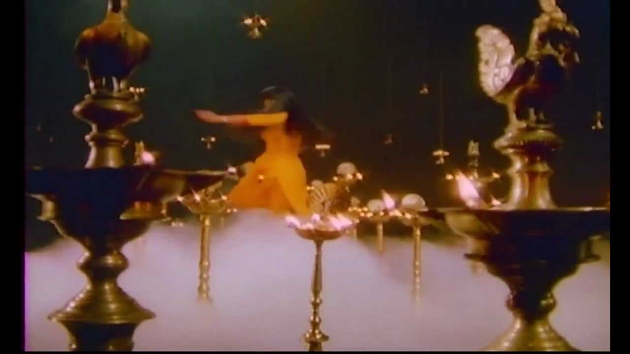 Mere Dil Mein Hain - Song Cover Image