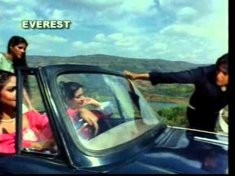 Main Awara Hoon (Title) - Song Cover Image