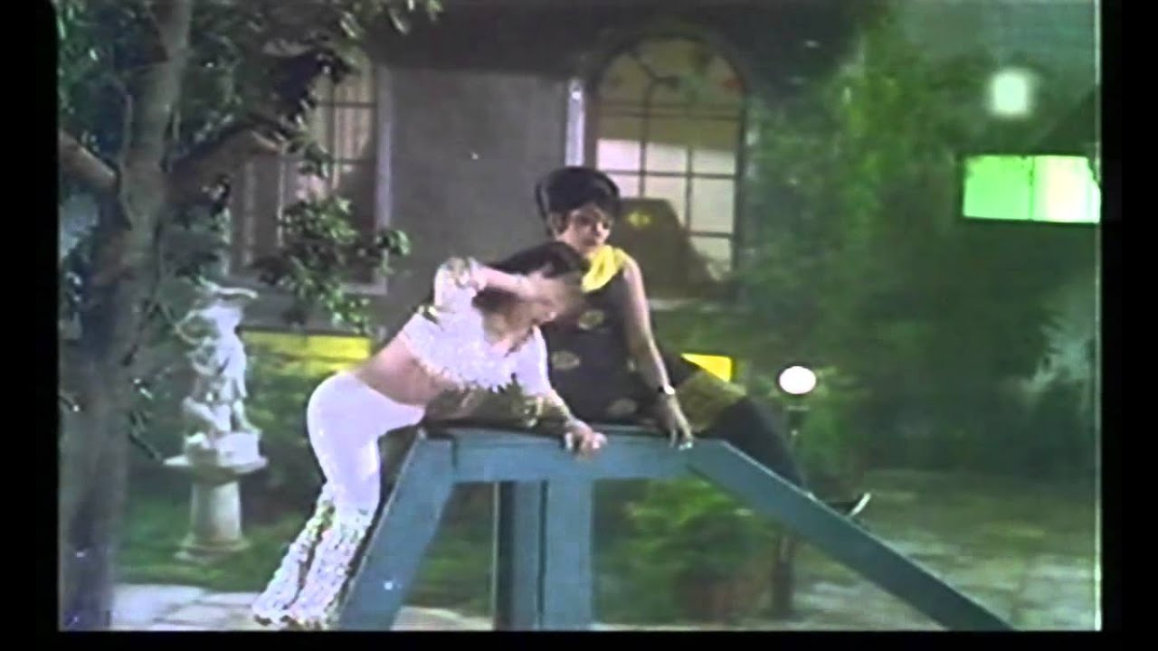 Kali Kali Raat Daraye - Song Cover Image