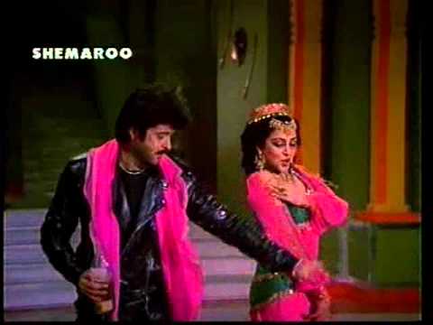 Main Kya Aise Pyar Karoongi - Song Cover Image