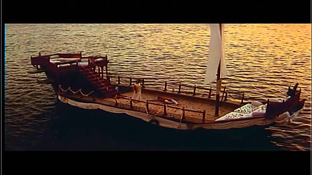Raat Maheke To Yun Bhi - Song Cover Image