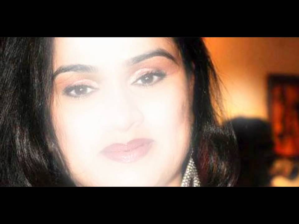 Ab To Yehi Sapne Sajaun Main - Song Cover Image