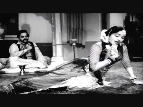 Aise Waise Thikano Pe Jana - Song Cover Image