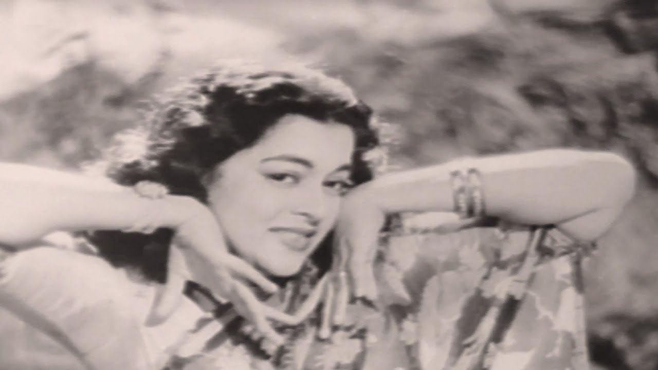 Ek Nazar Bas Ek Nazar - Song Cover Image
