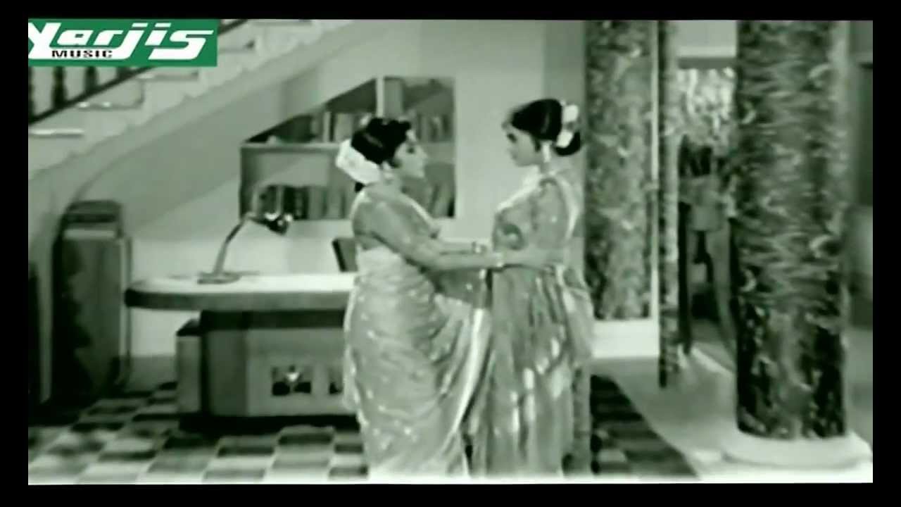 Aaj Hai Karwa Chauth - Song Cover Image
