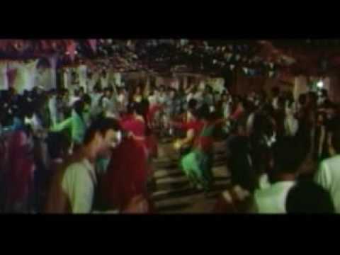 Gaon Mein Mach Gaya Shor - Song Cover Image
