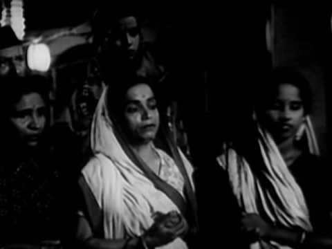 Soja Re Soja Meri Ankhiyon - Song Cover Image